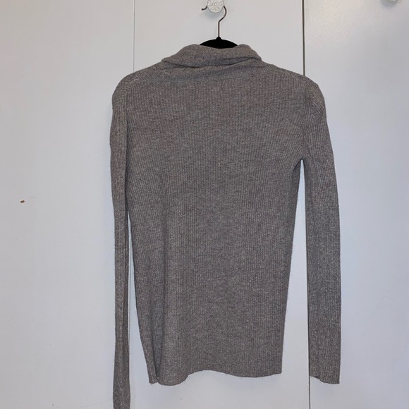 OAK + FORT Grey Turtleneck Sweater - Picture 2 of 2